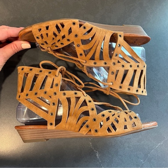 Jessica Simpson sz 7.5 chestnut suede cage sandals wedge - Picture 6 of 14